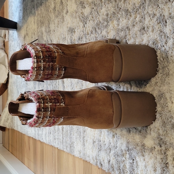 Steve Madden Jaydin-F Brown Suede Boot - Picture 6 of 8
